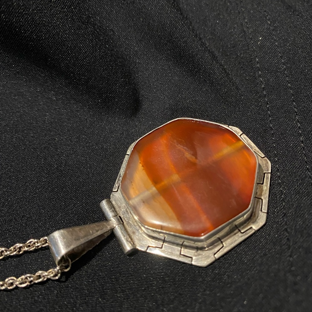 Rare Fossilized Amber Sterling Pendant with 20” Sterling Chain - Unique - Picture 6 of 10